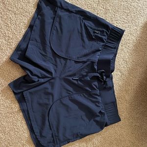 All in motion shorts